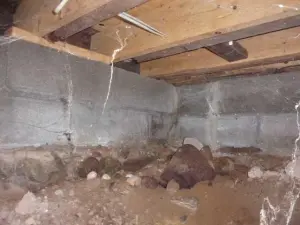 flooded floor crawlspace