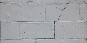 Wall Crack